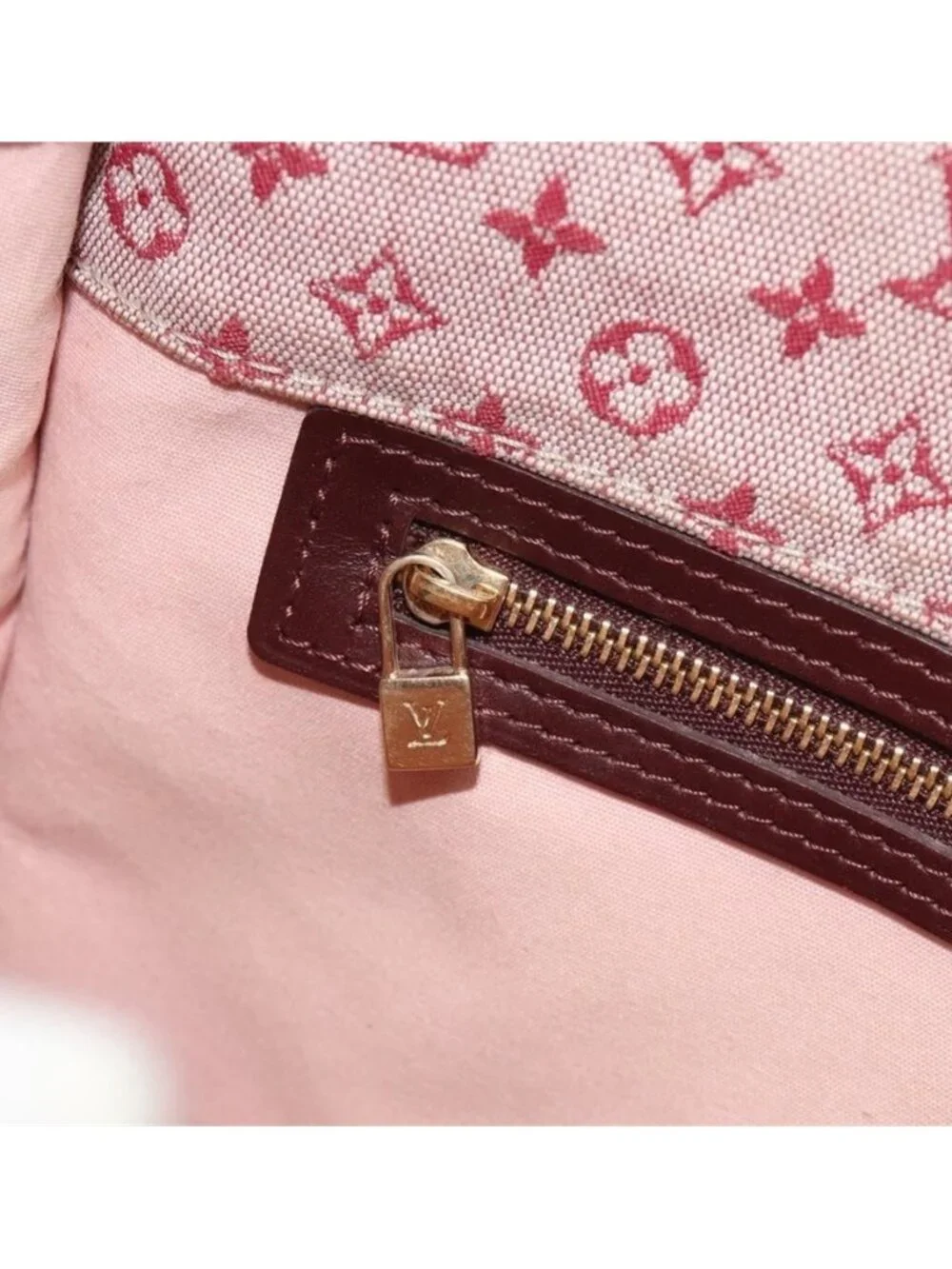 Louis Vuitton pre owned